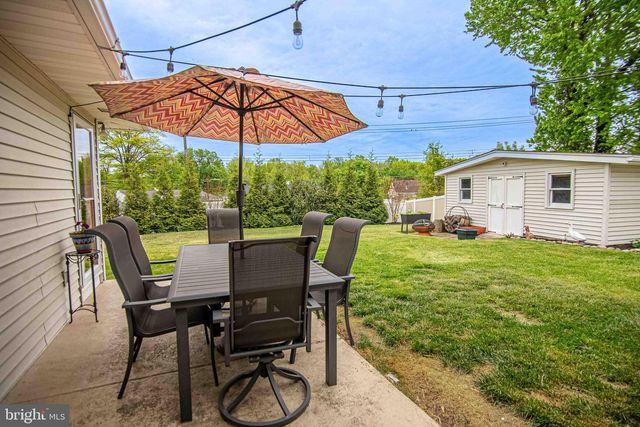 274 WYANDOTTE RD, Fairless Hills, PA 19030