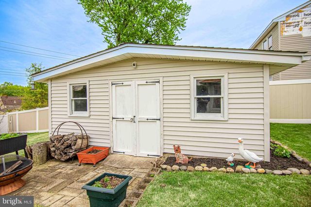 274 WYANDOTTE RD, Fairless Hills, PA 19030