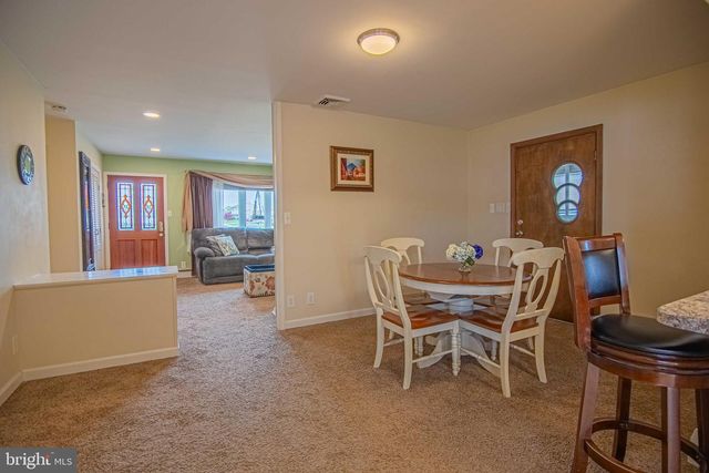 274 WYANDOTTE RD, Fairless Hills, PA 19030