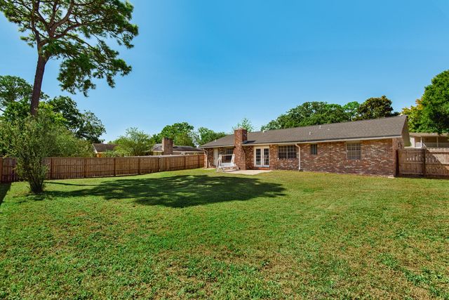 1516 Royal Palm Drive, Niceville, FL 32578