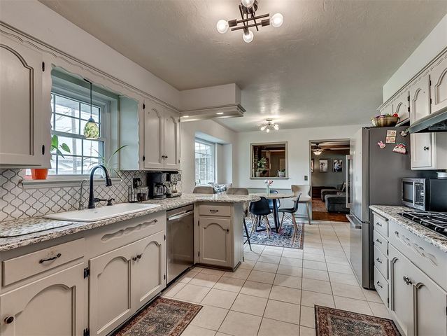4709 NW 74th Street, Oklahoma City, OK 73132