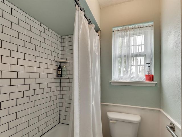 4709 NW 74th Street, Oklahoma City, OK 73132