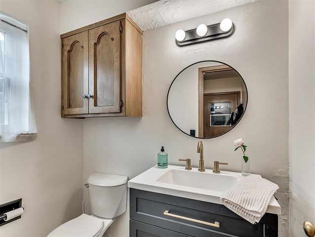 4709 NW 74th Street, Oklahoma City, OK 73132