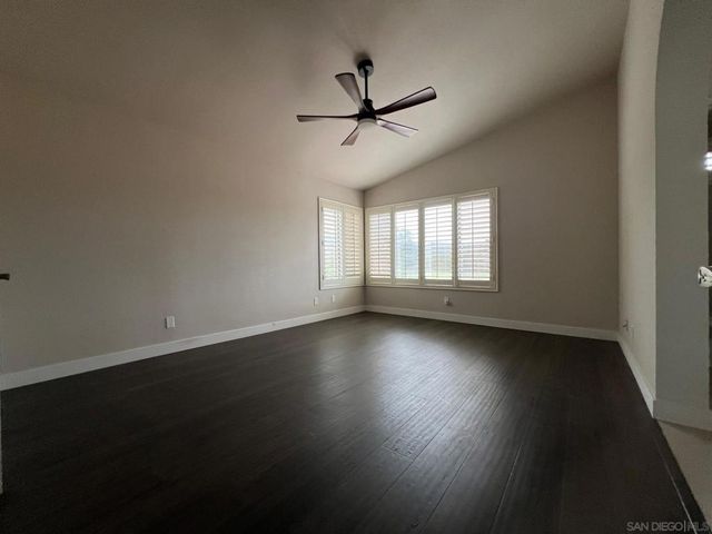 672 CHATEAU PLACE, Escondido, CA 92029