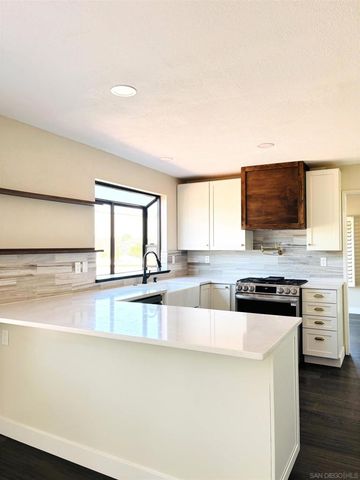 672 CHATEAU PLACE, Escondido, CA 92029