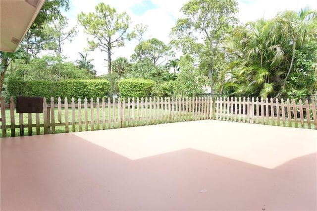 3524 NW 73rd Way, Coral Springs, FL 33065