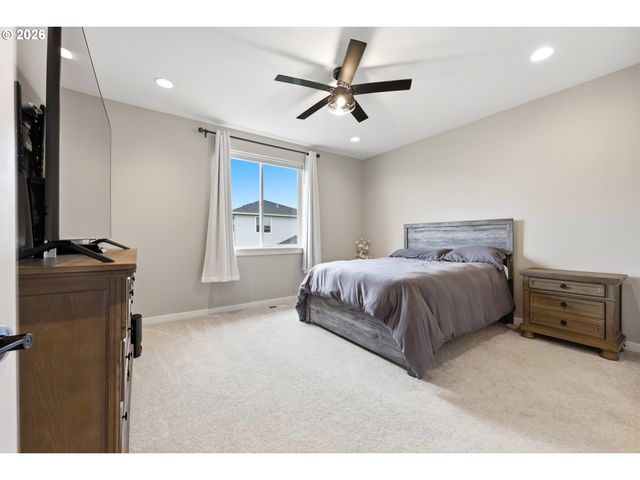 27621 Sw ALDER Ln, Wilsonville, OR 97070