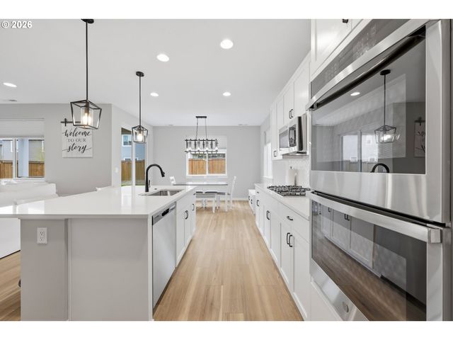 27621 Sw ALDER Ln, Wilsonville, OR 97070