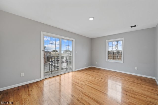 1161 67Th St, North Bergen Twp., NJ 07047