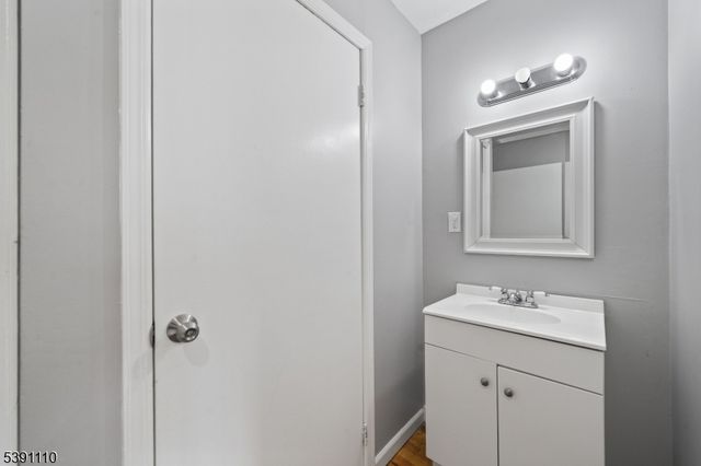 1161 67Th St, North Bergen Twp., NJ 07047