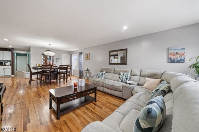 1161 67Th St, North Bergen Twp., NJ 07047