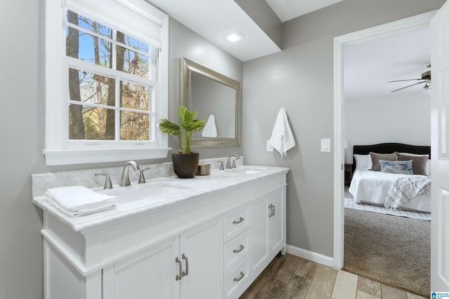 814 WILLOW OAK DRIVE, Hoover, AL 35244