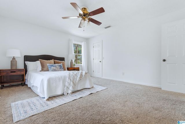 814 WILLOW OAK DRIVE, Hoover, AL 35244