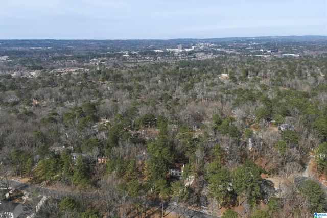 814 WILLOW OAK DRIVE, Hoover, AL 35244