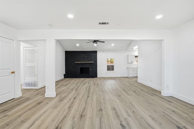 3848 Oak Haven Drive, Forest Hill, TX 76119