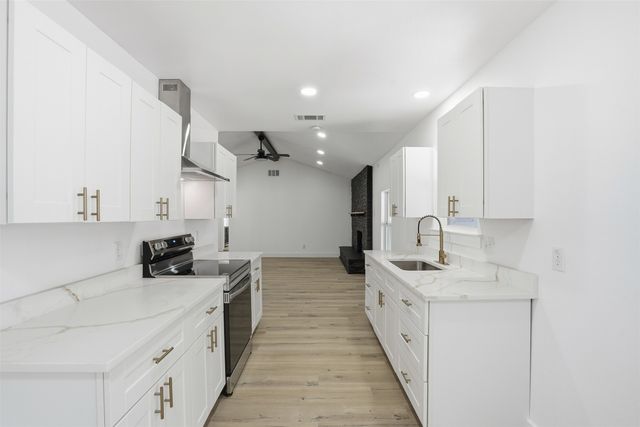 3848 Oak Haven Drive, Forest Hill, TX 76119