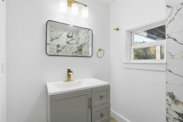 3848 Oak Haven Drive, Forest Hill, TX 76119