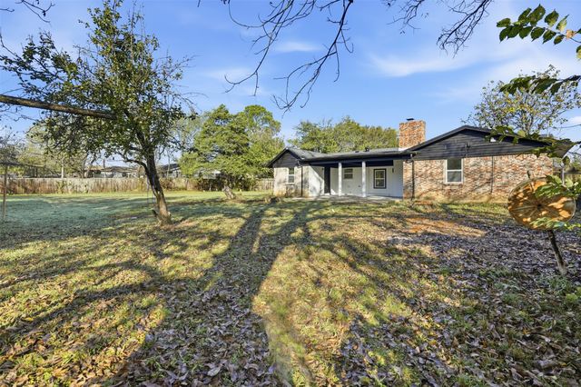 3848 Oak Haven Drive, Forest Hill, TX 76119
