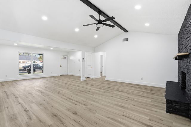 3848 Oak Haven Drive, Forest Hill, TX 76119