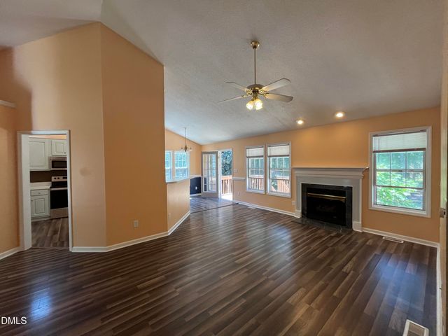 232 Walnut Creek Drive, Clayton, NC 27520