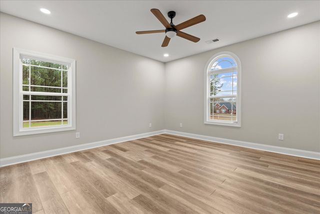 496 Mary Drive, Roanoke, AL 36274