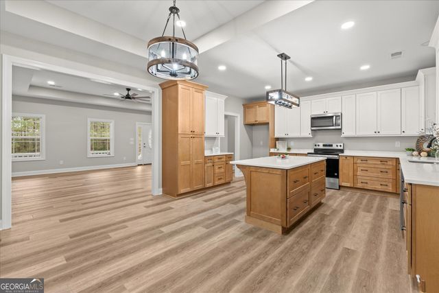 496 Mary Drive, Roanoke, AL 36274