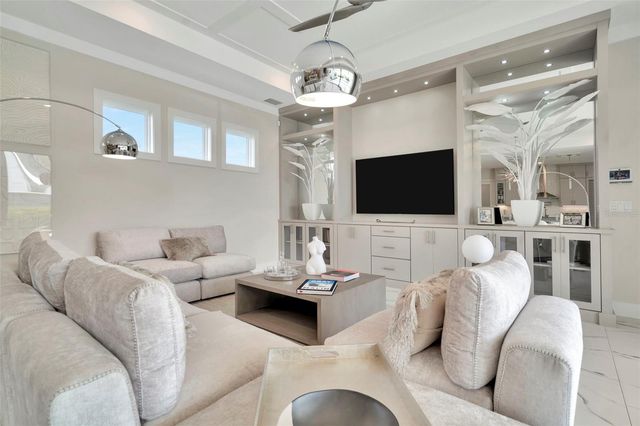 10757 TORCHWOOD SEA WAY, San Antonio, FL 33576