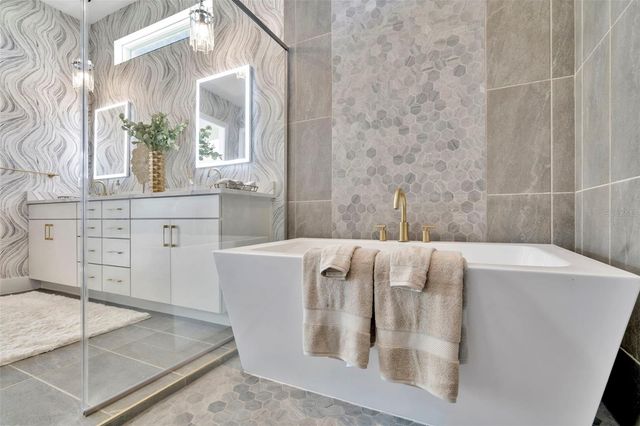 10757 TORCHWOOD SEA WAY, San Antonio, FL 33576