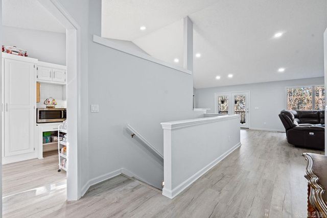 4 Narcisco Cir, Hot Springs Village, AR 71909