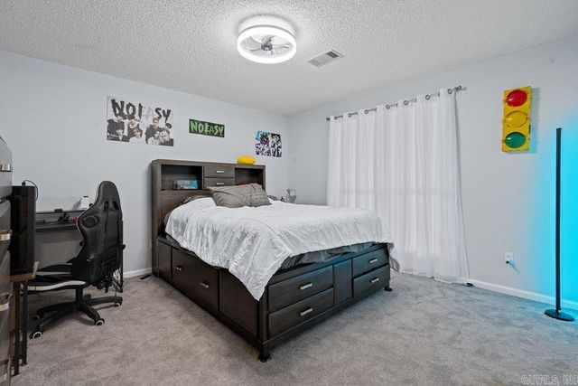 4 Narcisco Cir, Hot Springs Village, AR 71909