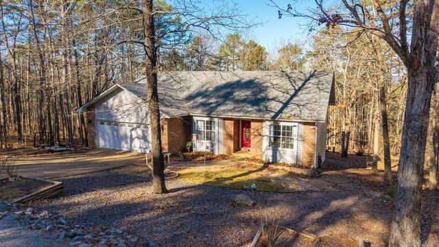 4 Narcisco Cir, Hot Springs Village, AR 71909