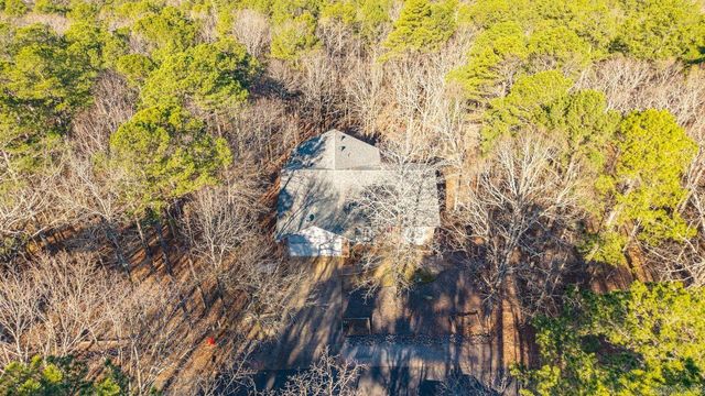 4 Narcisco Cir, Hot Springs Village, AR 71909