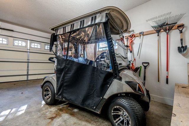 4 Narcisco Cir, Hot Springs Village, AR 71909