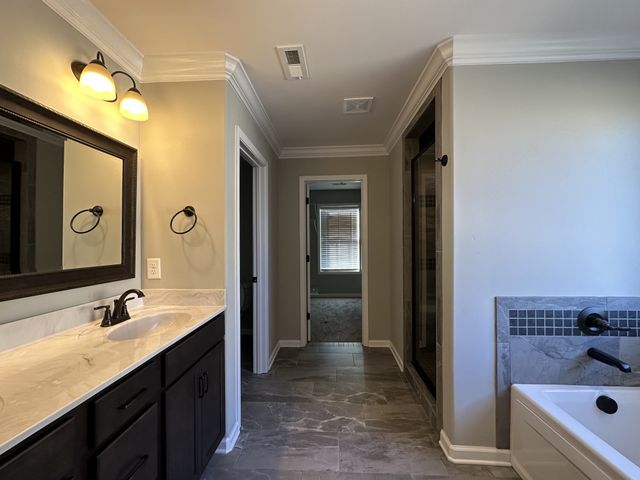 605 Tacoma Dr, Clarksville, TN 37043