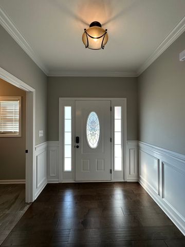 605 Tacoma Dr, Clarksville, TN 37043