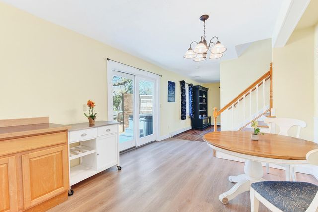 138 County Road, North Falmouth, MA 02556