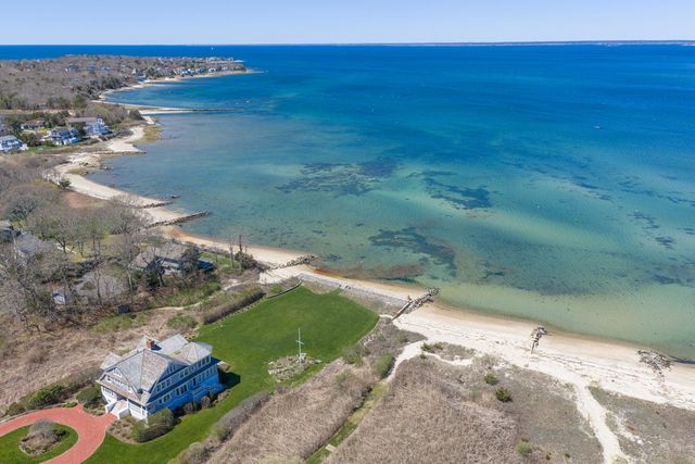 138 County Road, North Falmouth, MA 02556