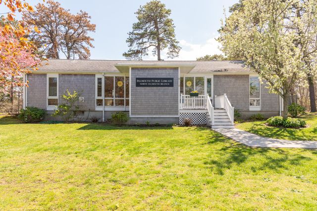 138 County Road, North Falmouth, MA 02556