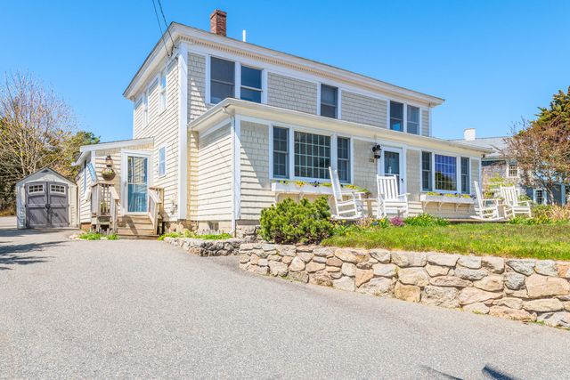 138 County Road, North Falmouth, MA 02556