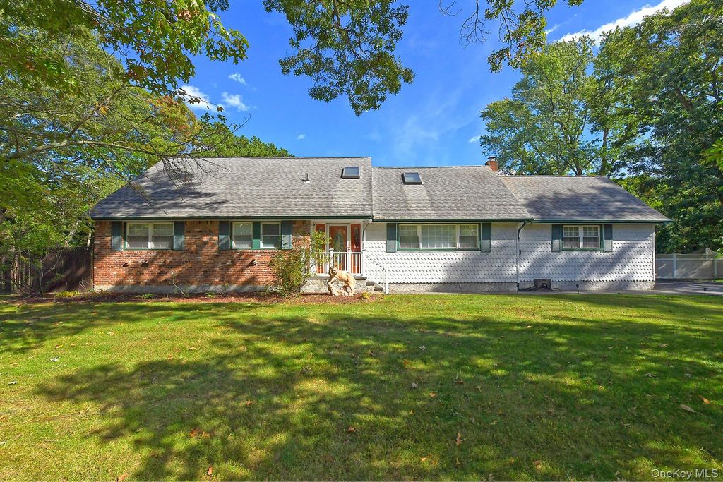 1 Millet Street, Dix Hills, NY 11746 — exterior