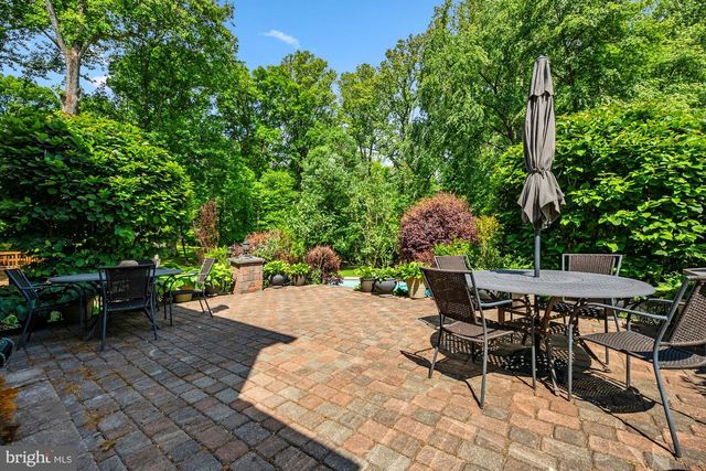 11416 VALE RD, Oakton, VA 22124