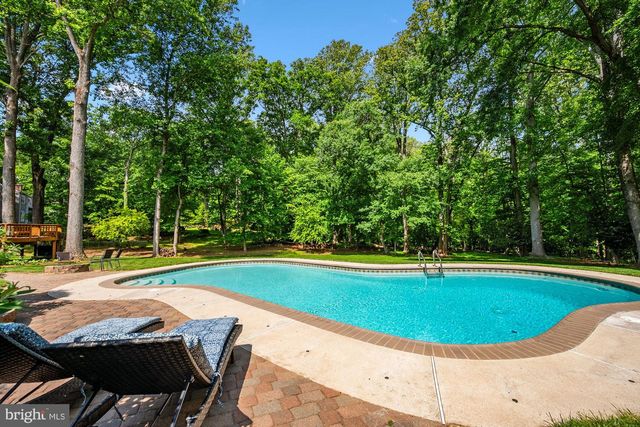 11416 VALE RD, Oakton, VA 22124