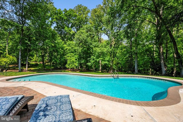11416 VALE RD, Oakton, VA 22124