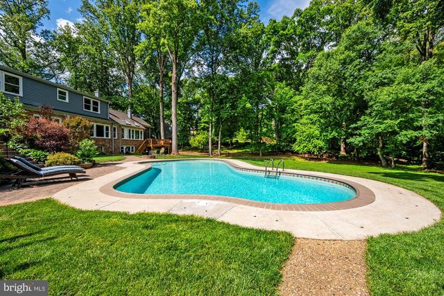 11416 VALE RD, Oakton, VA 22124
