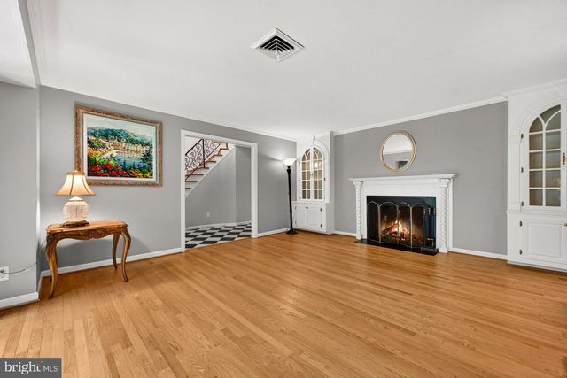 11416 VALE RD, Oakton, VA 22124