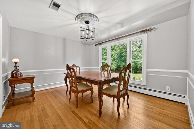 11416 VALE RD, Oakton, VA 22124