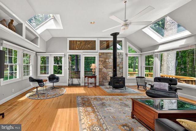 11416 VALE RD, Oakton, VA 22124