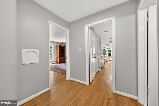 11416 VALE RD, Oakton, VA 22124