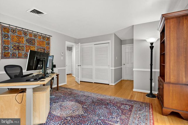 11416 VALE RD, Oakton, VA 22124