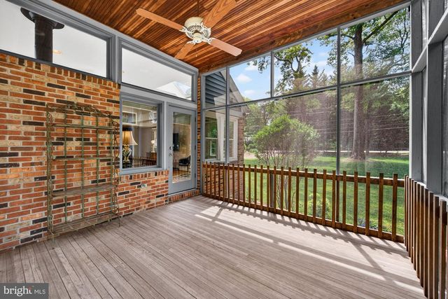 11416 VALE RD, Oakton, VA 22124